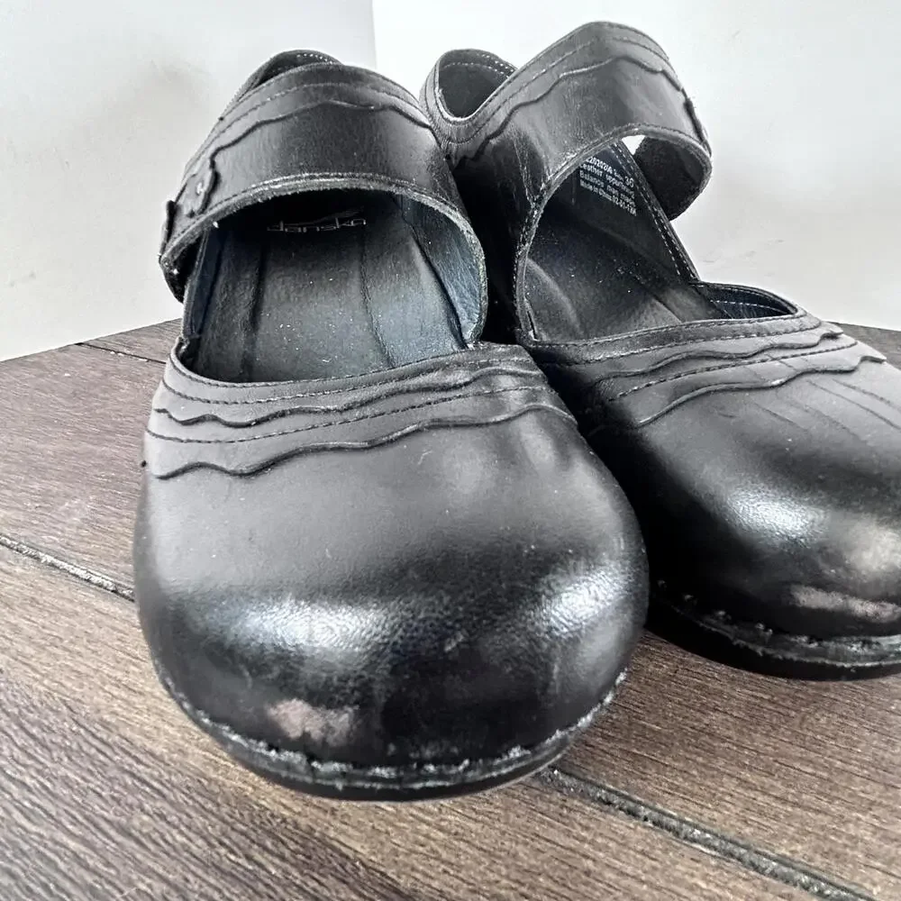 Dansko Black Mary Jane's Women's‎ size 36
